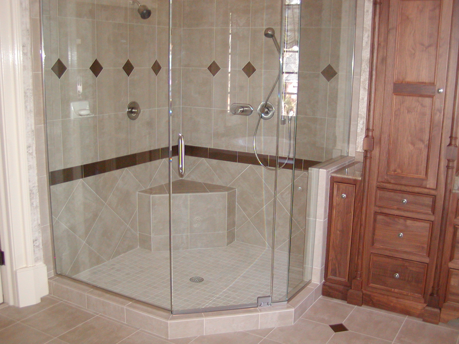 master-bathroom-photo-1